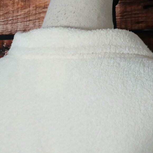 Artisans Vintage Top XL White Terry Fleece Embroidered Moose Button Up USA Made - Picture 6 of 11